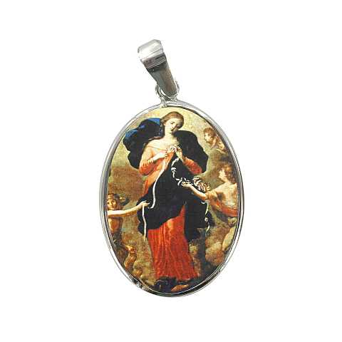 Medaglia Maria che scioglie i nodi ovale in argento 925 e porcellana