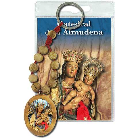 Portachiavi Madonna di Almudena con decina in ulivo e preghiera in spagnolo